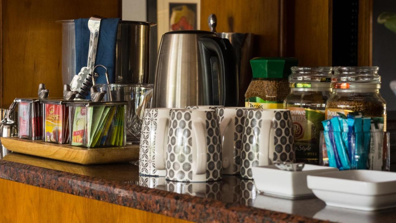 Koru Guesthouse Претория Екстериор снимка