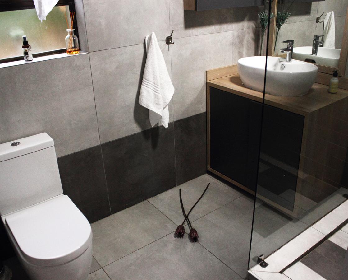 Koru Guesthouse Претория Екстериор снимка